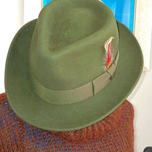 Hats in the Belfry Custom Vintage XXLarge Olive Green Fedora